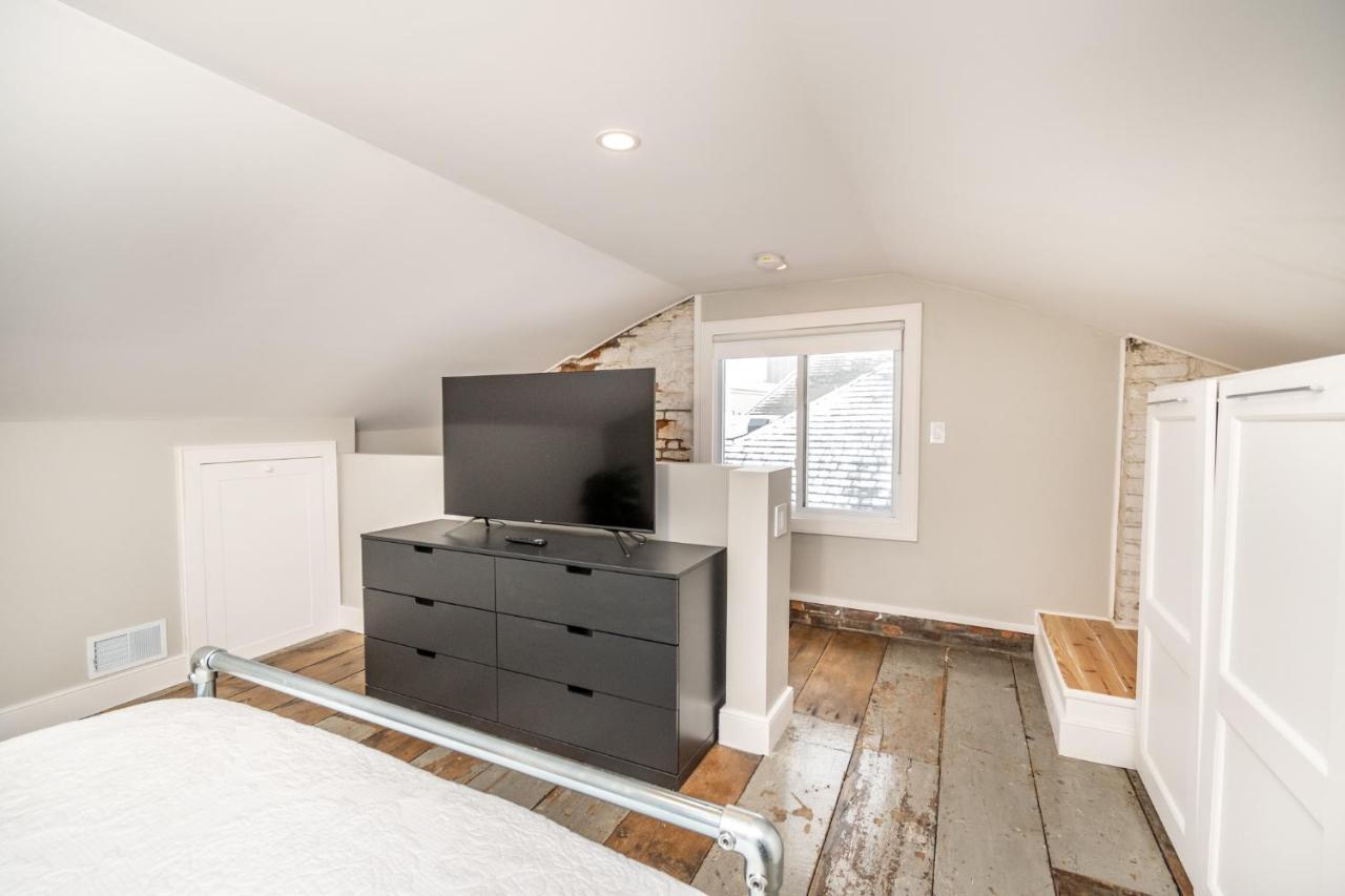 Luxury Design Focused, Detroit Themed Apt Near Downtown In The Art District Apartment Екстериор снимка